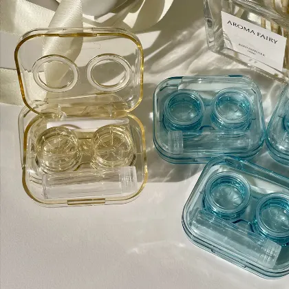 Integrated No-Twist Cap Contact Lens Companion Case | Accessory