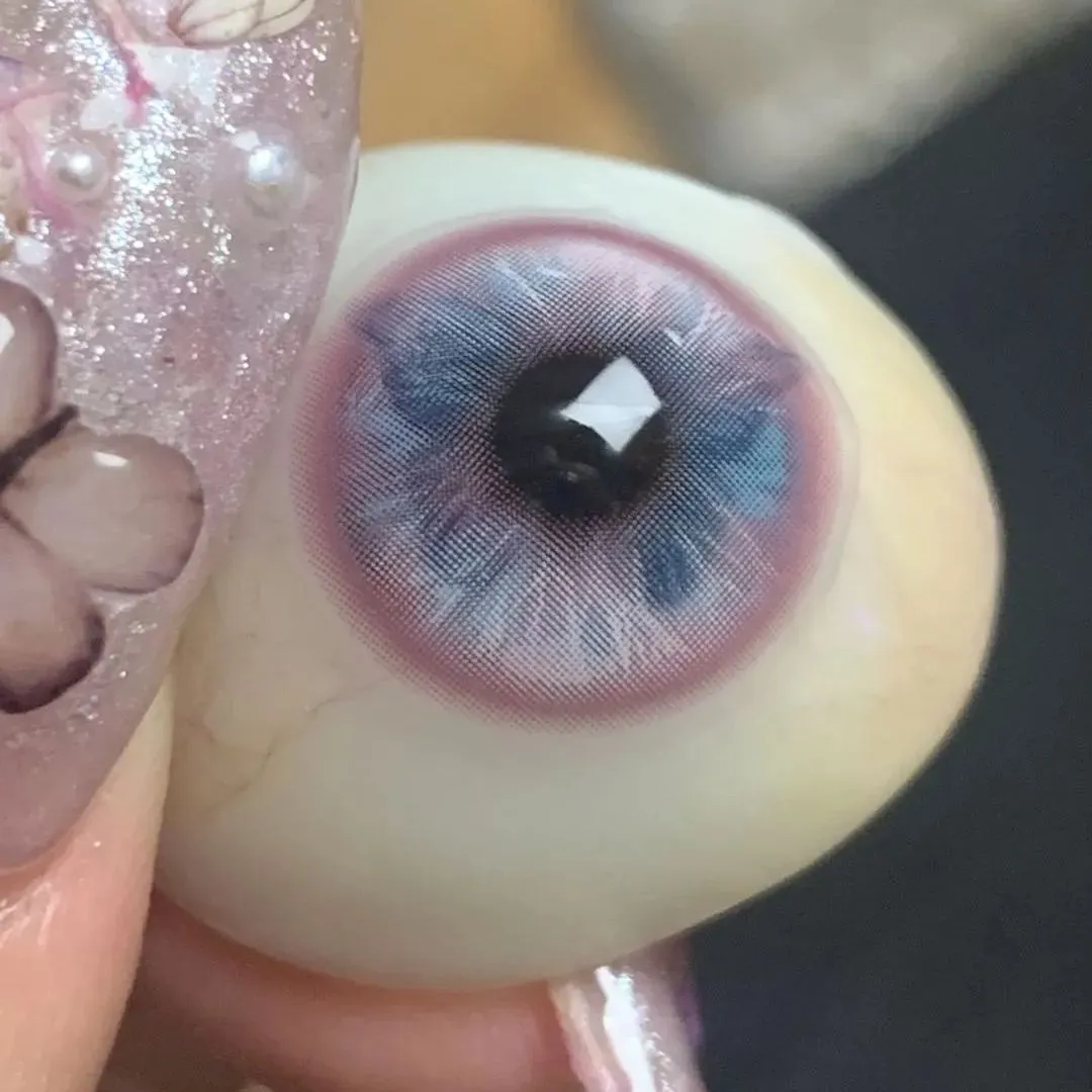 EyeLensy Havvinger Lyserød Blå Farvede Kontaktlinser 1 År